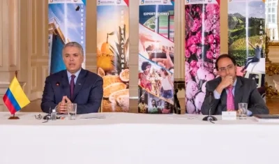 El Presidente Duque y el Ministro de Comercio.