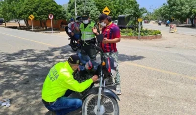 Operativos de control en Juan de Acosta.