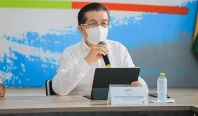 El ministro de Salud, Fernando Ruiz Gómez.