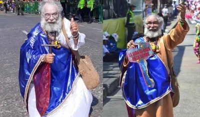 El periodista Fabio Ortiz, participando en el Carnaval.