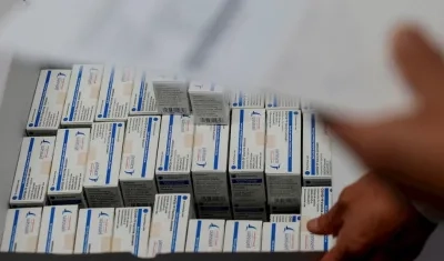 Vista de dosis de la vacuna contra la covid de Janssen, filial belga de Johnson & Johnson (J&J).