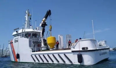 El buque, que zarpó hoy desde Cartagena, adelantará estas labores durante 15 días.
