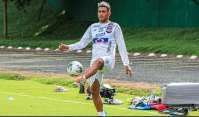 Teófilo Gutierrez, otra vez ausente en partido clave del Junior.