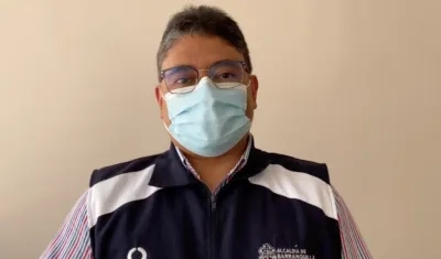 El secretario de Salud, Humberto Mendoza.