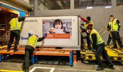 Nueva remesa de vacunas de Sinovac llegó a Colombia.