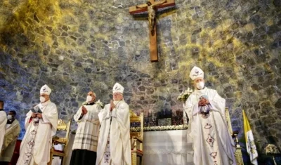 Ceremonia de Beatificación del Dr. José Gregorio Hernández, en la iglesia del Colegio La Salle de Caracas.