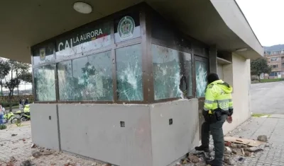 CAI de la Aurora, en Bogotá, uno de los afectados. 