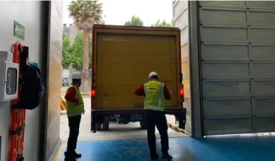 Llegada de las vacunas Pfizer a Colombia este miércoles.