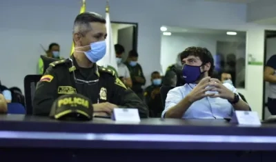 General Diego Rosero y el Alcalde Jaime Pumarejo.