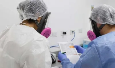 Cuatro instituciones de educación superior – IES- recibirán recursos del Sistema General de Regalías -SGR- para apoyar la formación de 128 profesionales colombianos a nivel de doctorado en universidades del país.