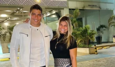 El cantante vallenato Rafa Pérez y su esposa, Milagros Villamil.