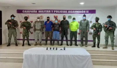 Los tres hombres fueron capturados en flagrancia. 