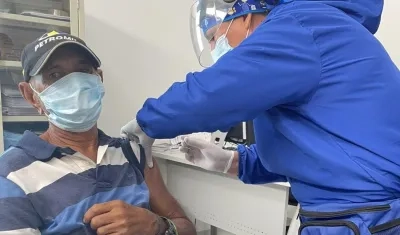 Vacunación sigue en diferentes puntos de la geografía del departamento.Vacunación sigue en diferentes puntos de la geografía del departamento.