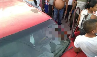 El hombre murió en el lugar de los hechos. 