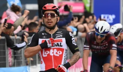 Caleb Ewan, ciclista ganador de la etapa. 