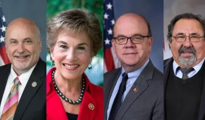 Mark Pocan, Jan Schakowsky, James P. McGovern y Raúl M. Grijalva, congresistas.