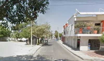 En la calle 27 con carrera 51A se bajaron los ladrones del bus. 