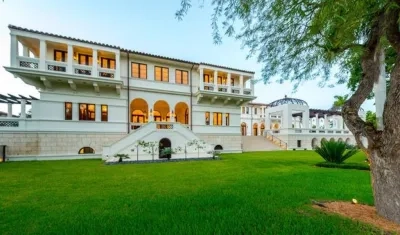 Mansión frente al mar en Coral Gables