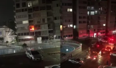 Los Bomberos llegaron al lugar del incendio. 