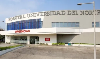 El militar se encuentra recibiendo atención médica en el Hospital Universidad del Norte. 