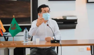 Fernando Ruiz Gómez, ministro de Salud.