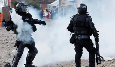 El esmad controla disturbios