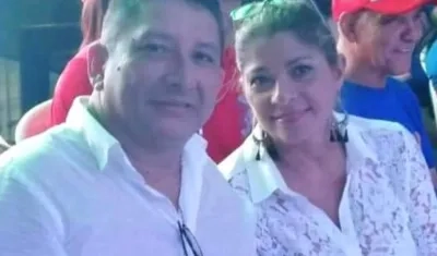 El Alcalde Edgardo Mates con su esposa Clara Peña (Q.E.P.D.).