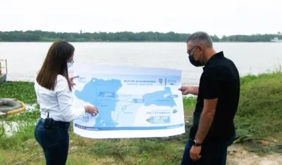 El periodista Jorge Cura durante el recorrido por el sur del Atlántico.
