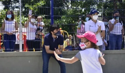 El alcalde Jaime Pumarejo acompaña las actividades. 