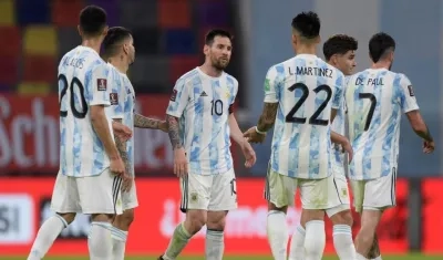 Lionel Messi y sus compañeros de la Selección Argentina. 