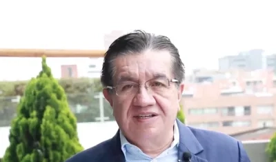 El Ministro de Salud, Fernando Ruiz Gómez.