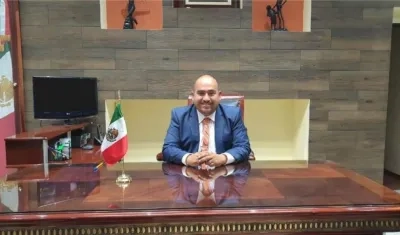 El alcalde de Zapotlán de Juárez, Manuel Aguilar García.