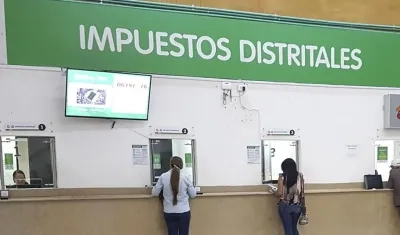 Oficina de impuestos distritales.