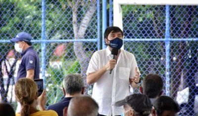 El alcalde en el Parque Calancala