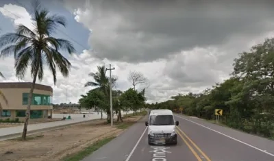 El hombre fue asesinado a las afueras de un hotel, ubicado sobre la Troncal del Caribe. 