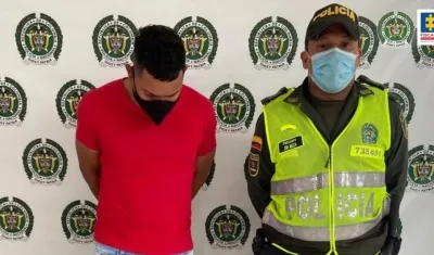 Brando Andrés Navarro Marín.