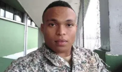 Ricardo Sanín Imbreth Acosta. 