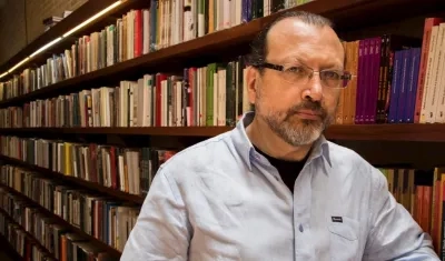 Escritor colombiano William Ospina.