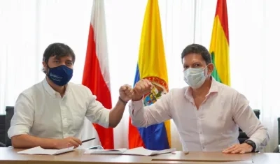 Jaime Pumarejo, alcalde de Barranquilla, y Wilson Ruiz, ministro de Justicia. 