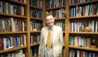 El genetista español Francisco Ayala.