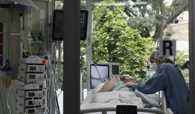 Sigue la ocupación alta de UCI con enfermos de Covid-19 en Colombia.