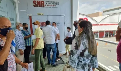 Goethny Fernanda García Flórez, Superintendente de Notariado y Registro.