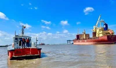 Las operaciones en el puerto cada vez son más limitadas.