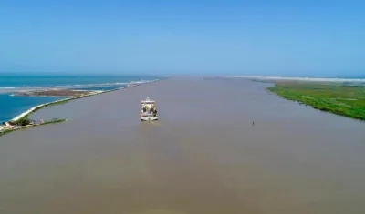 El puerto de Barranquilla, a la espera del dragado.