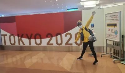 Andrea Ramírez una de las primeras deportistas en arribar a Tokio. 
