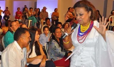 La folclorista samaria Ana Cecilia Almanza.