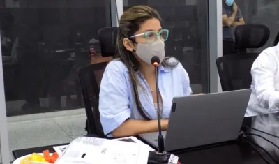 María Catalina Ucrós, Secretaria de Educación del Atlántico.