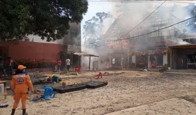 Momento del voraz incendio. 