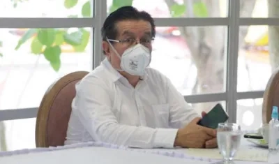 Ministro de Salud, Fernando Ruíz