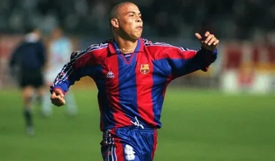 Ronaldo en su etapa con el Barcelona FC. 